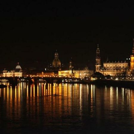 Exklusive Ferienwohnung An Der Elbe Дрезден Экстерьер фото